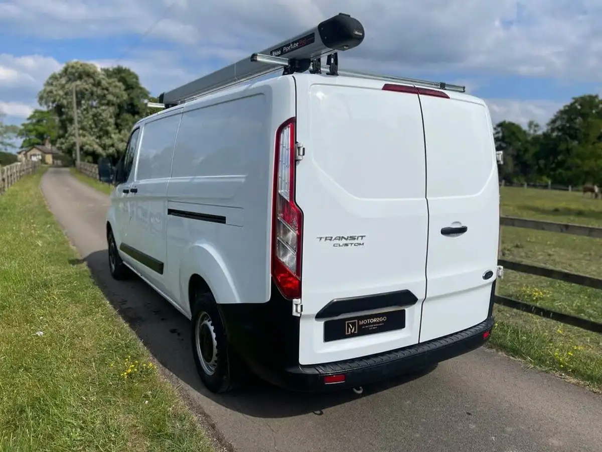 2021-ford-transit-custom-20tdci-300-l1h1-leader-105pseu6dt-panel-van-big-5