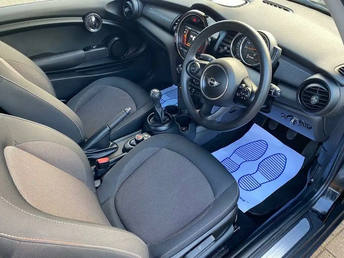 2018-mini-cooper-15-cooper-series-ii-ss-hatchback-3d-big-28