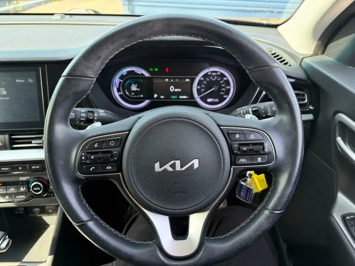 2022-kia-niro-16-gdi-2-139bhp-156kwh-big-28
