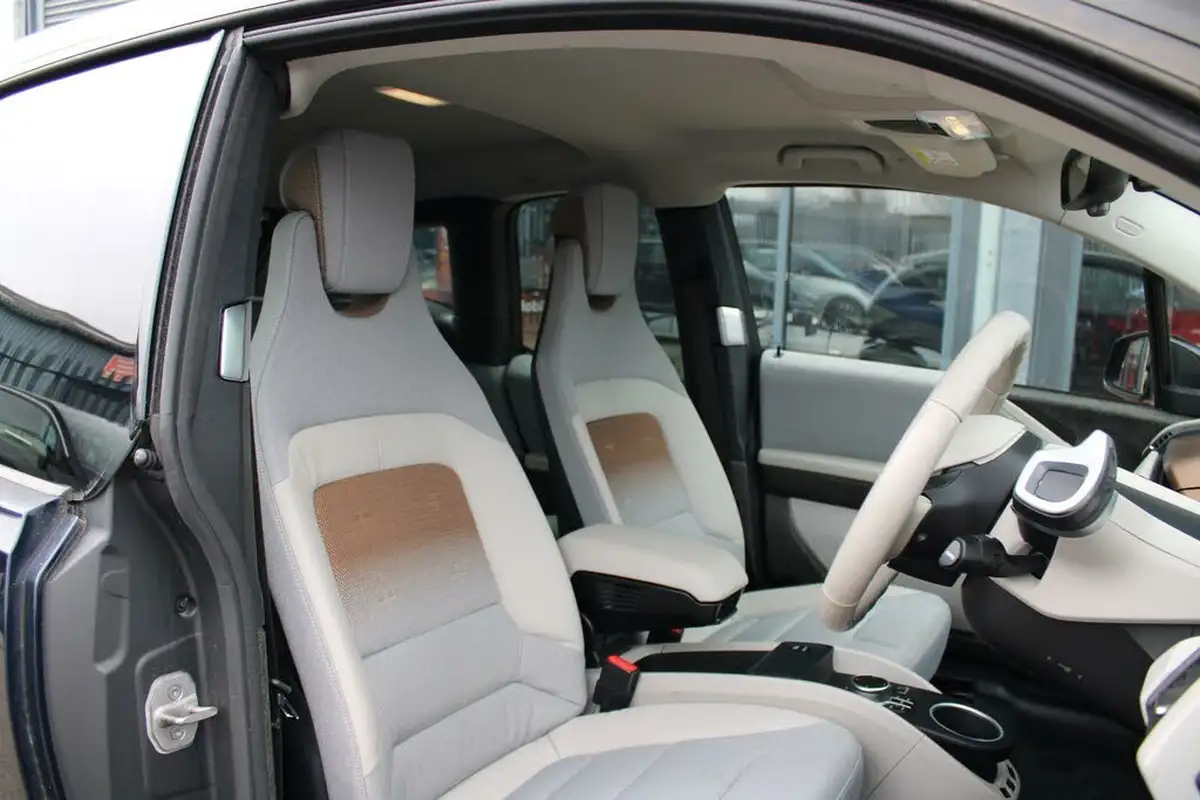 2021-bmw-i3-e-120-ah-s-big-2