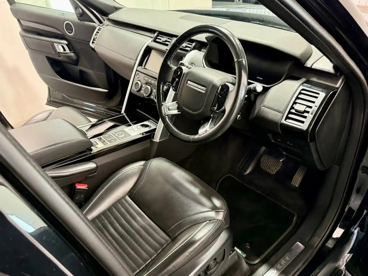 2020-land-rover-discovery-30-sd6-hse-luxury-big-32
