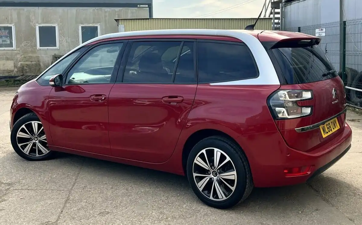 2018-citroen-grand-c4-spacetourer-15bluehdi-flair-big-4