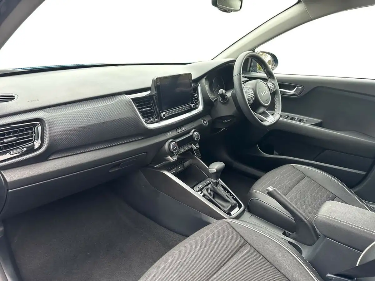 2024-kia-stonic-10-t-gdi-gt-line-s-98bhp-dct-big-12
