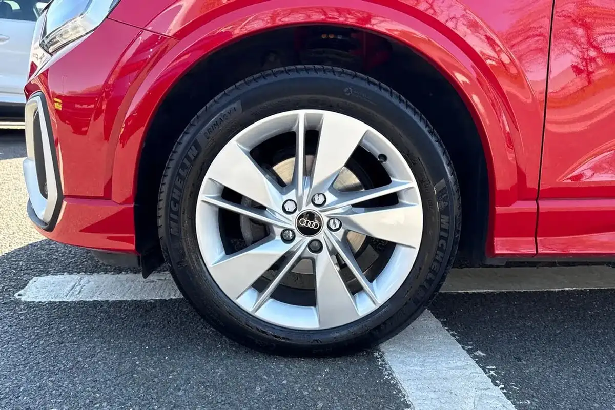 2022-audi-q2-15-35-tfsi-s-line-tronic-big-9