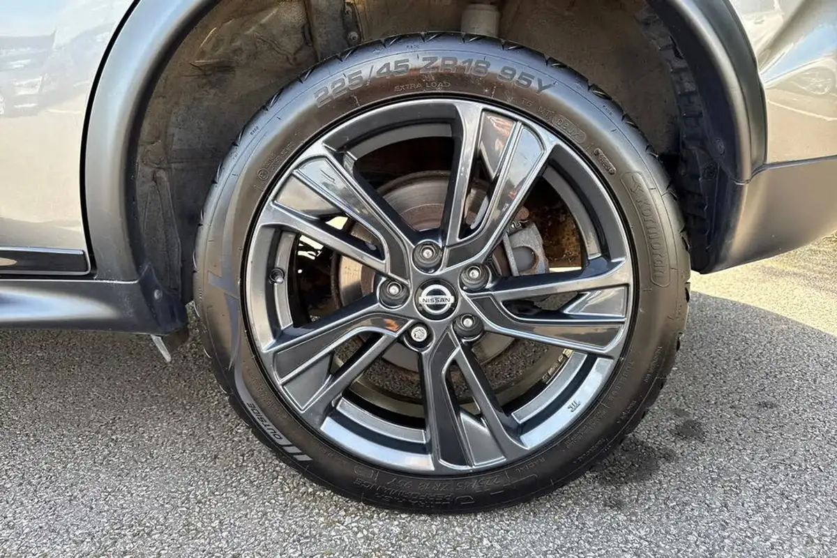 2018-nissan-juke-16-tekna-112ps-ss-1598cc-big-12