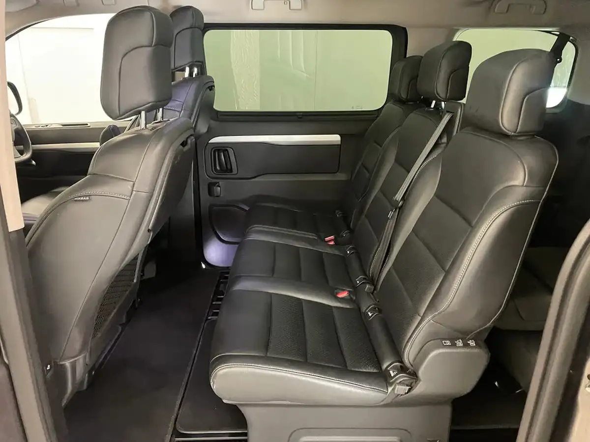2018-citroen-spacetourer-20bluehdi-flair-m-150ps-big-33