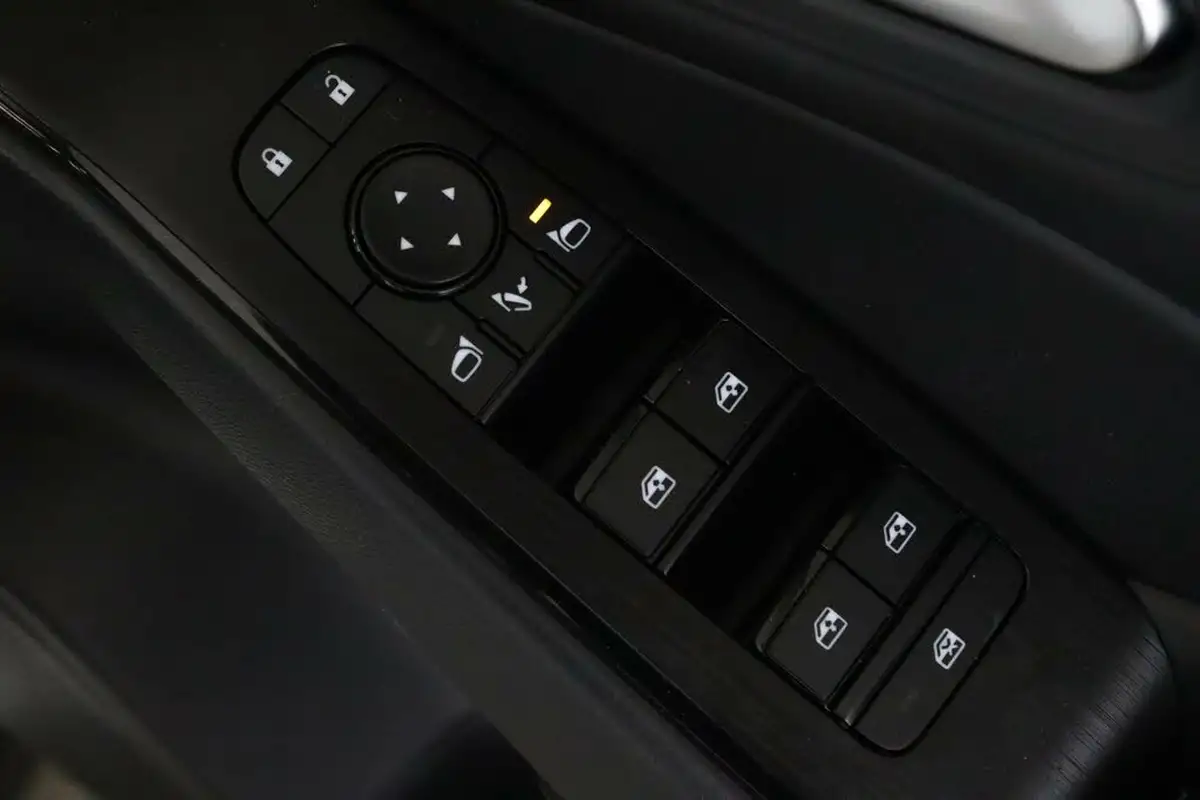 2022-nissan-qashqai-13-dig-t-acenta-premium-160ps-auto-big-17