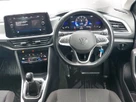 2022-volkswagen-t-roc-10-tsi-life-small-6