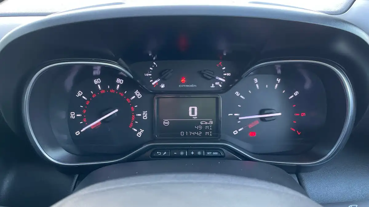 2024-citroen-c3-aircross-12-puretech-plus-110ps-big-12