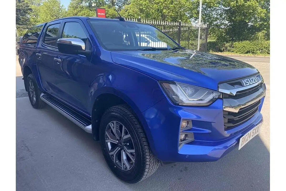 2024-isuzu-d-max-19td-dl40-auto-big-0