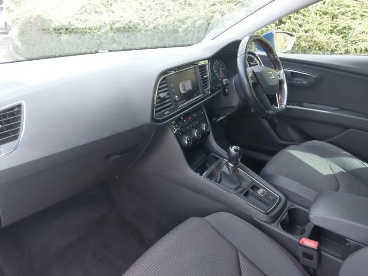 2019-seat-leon-15-tsi-evo-fr-130ps-ss-hatchback-big-4