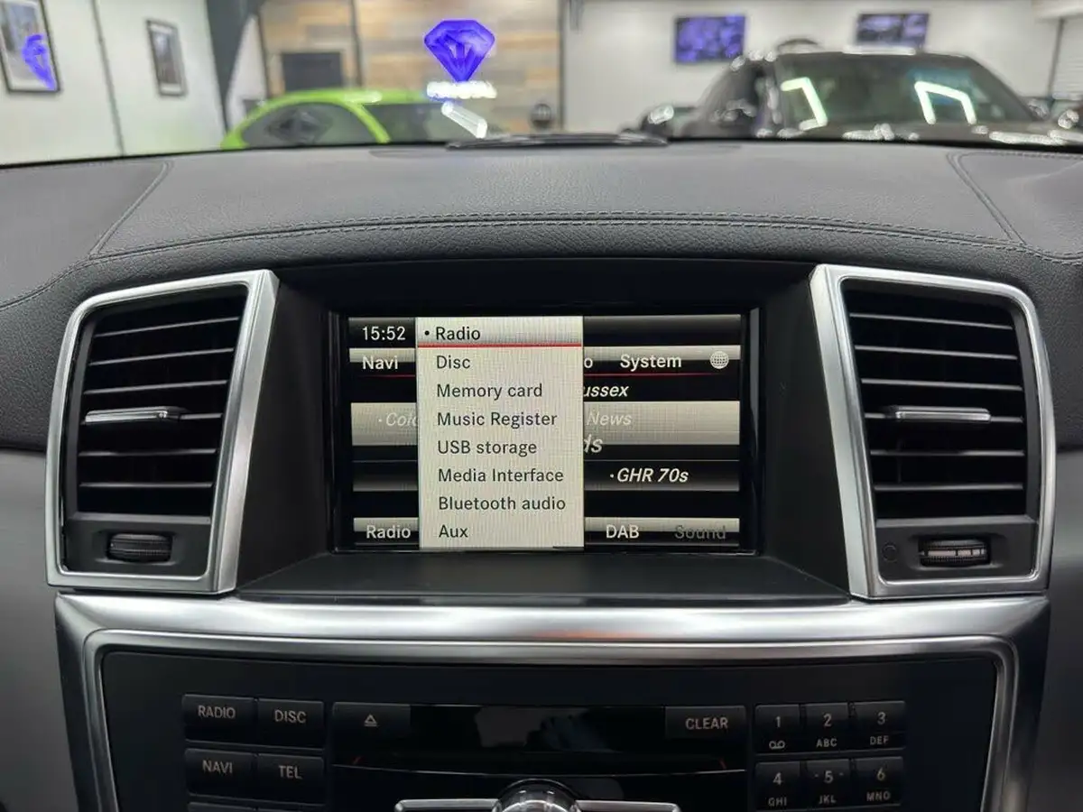 2015-mercedes-benz-gl-class-30td-gl350-amg-sport-258ps-ss-4matic-auto-big-30