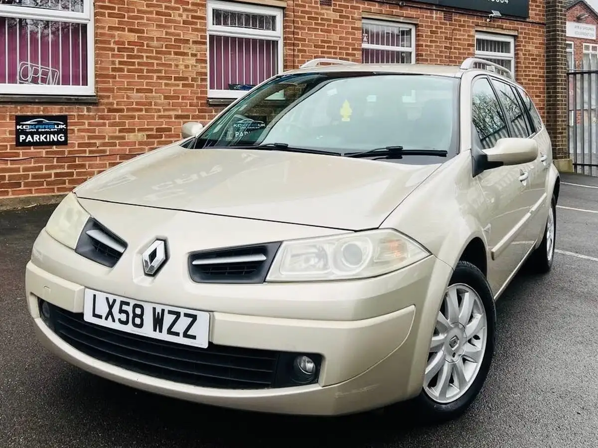 2008-renault-megane-19td-dynamique-s-non-estate-5d-big-1