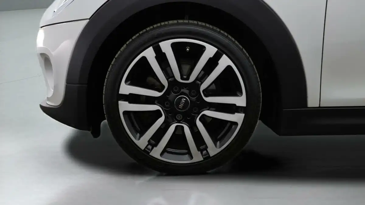 2019-mini-cooper-15-cooper-exclusive-134bhp-nav-hatchback-3d-auto-big-17