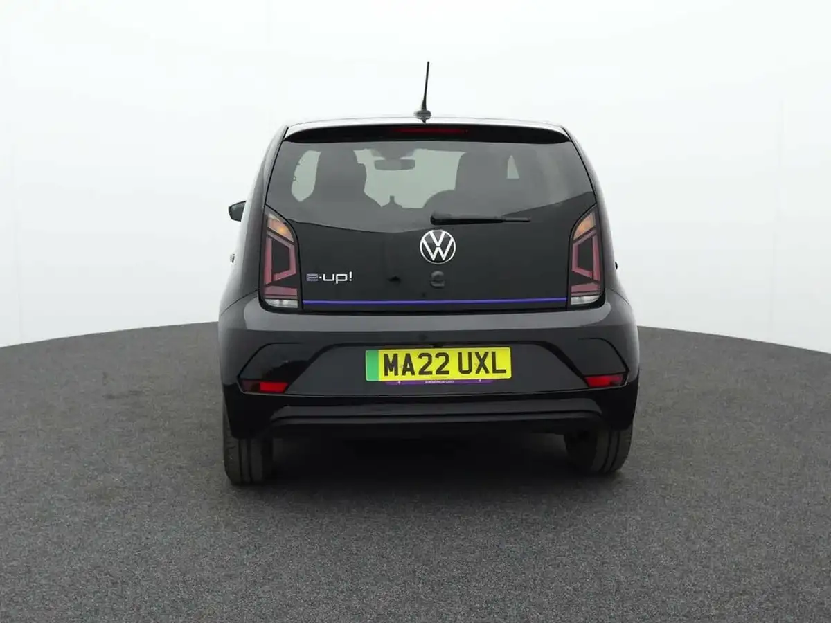 2022-volkswagen-up-e-e-up-big-3
