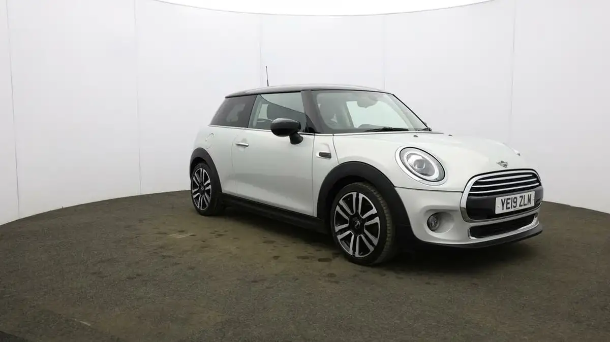 2019-mini-cooper-15-cooper-exclusive-134bhp-nav-hatchback-3d-auto-big-45