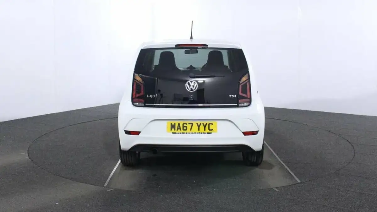 2017-volkswagen-up-10-up-beats-90ps-3d-big-5