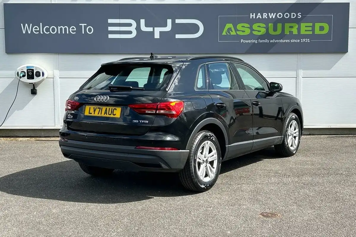 2022-audi-q3-15-35-tfsi-technik-cod-s-tronic-big-7