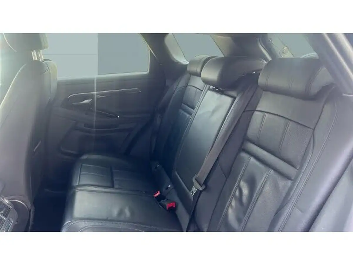 2019-land-rover-range-rover-evoque-20-d180-r-dynamic-se-big-3