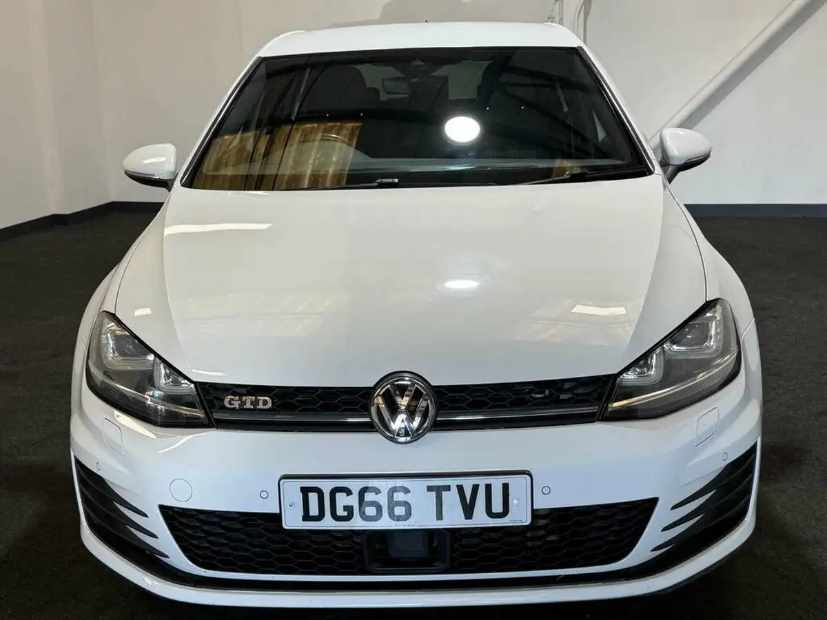 2016-volkswagen-golf-20tdi-gtd-bmt-hatchback-5d-dsg-big-7
