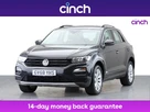 2019-volkswagen-t-roc-10-tsi-se-small-2