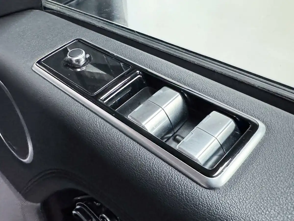 2019-land-rover-range-rover-30-sdv6-vogue-big-25