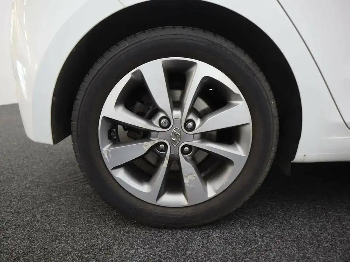 2017-hyundai-i20-10-t-gdi-turbo-edition-big-6