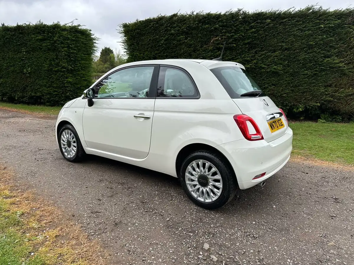 2021-fiat-500-10-lounge-big-6