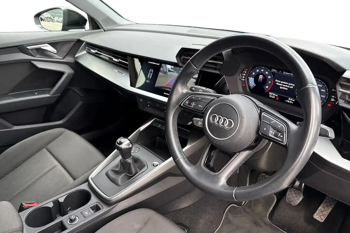 2023-audi-a3-10-30-tfsi-technik-big-13
