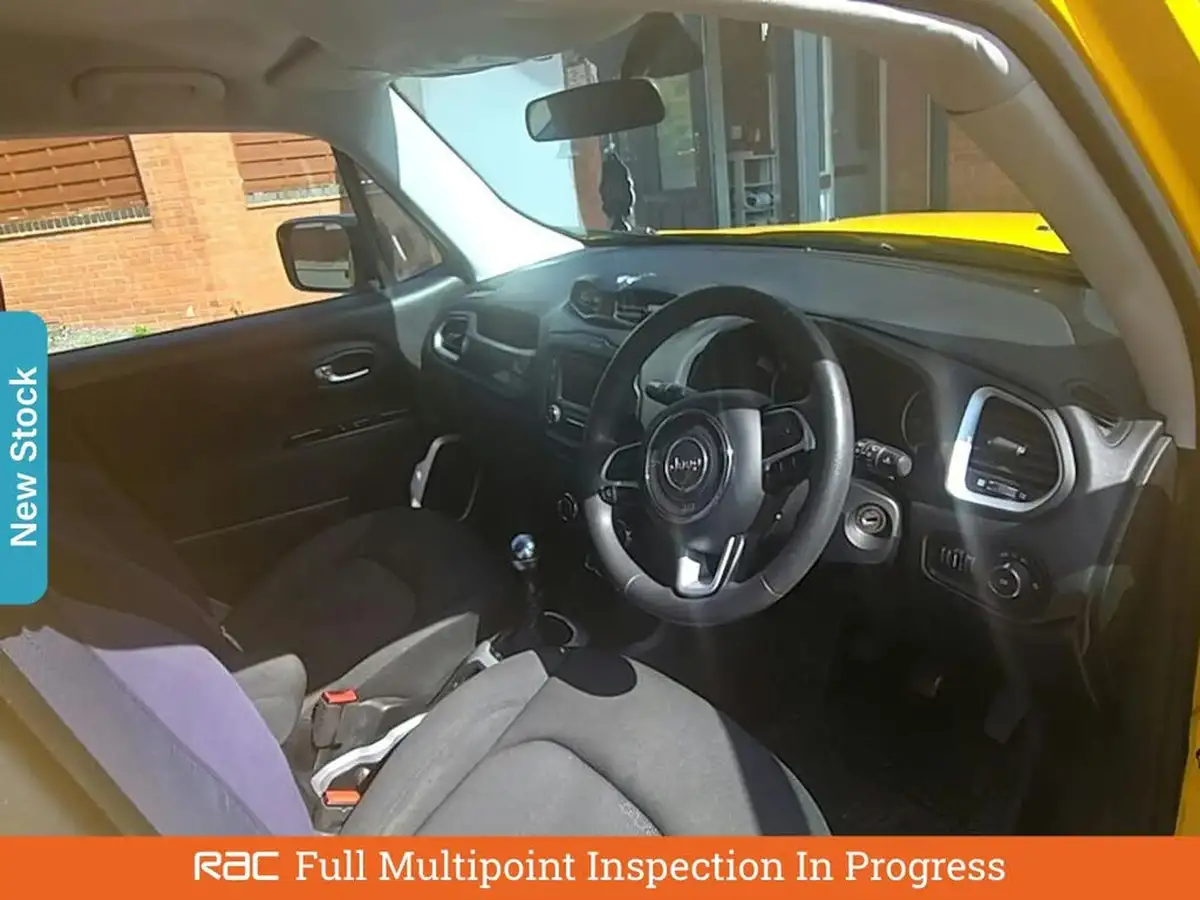 2016-jeep-renegade-16-e-torq-sport-big-2