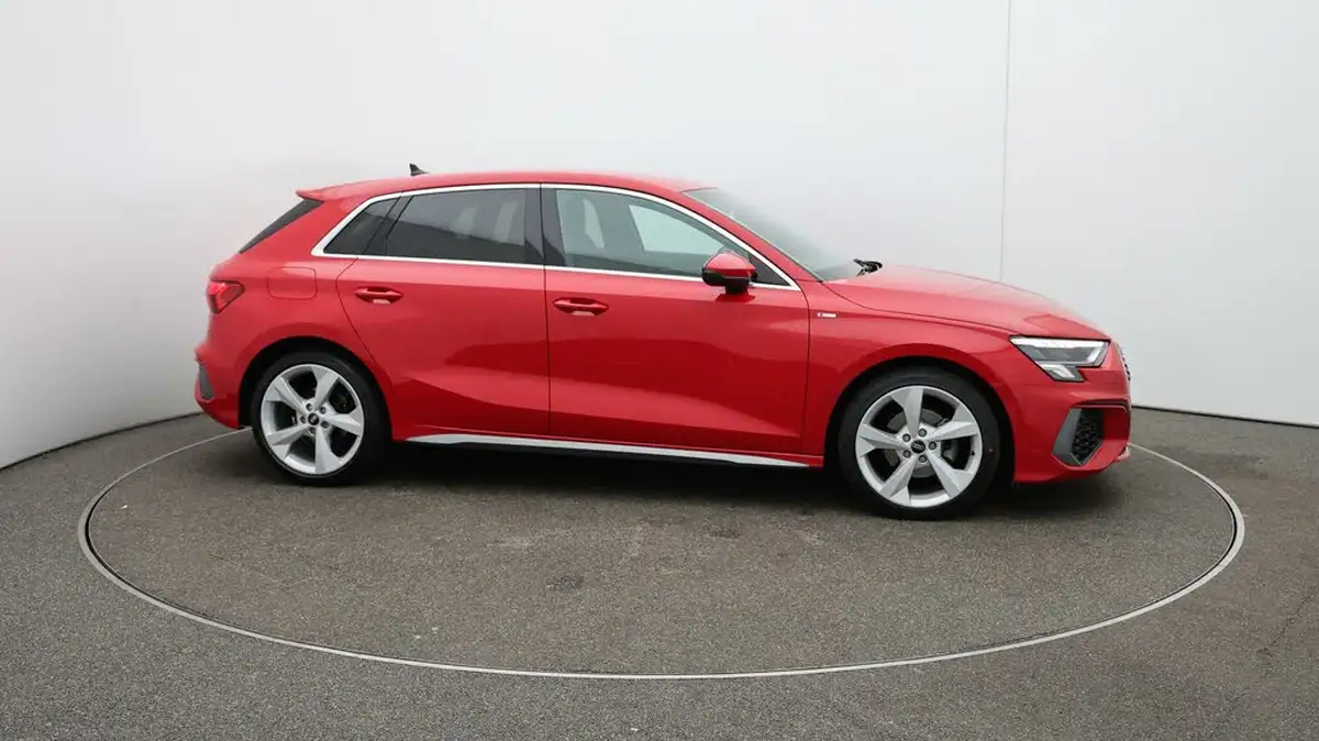 2022-audi-a3-10-30-tfsi-s-line-sportback-5d-big-40