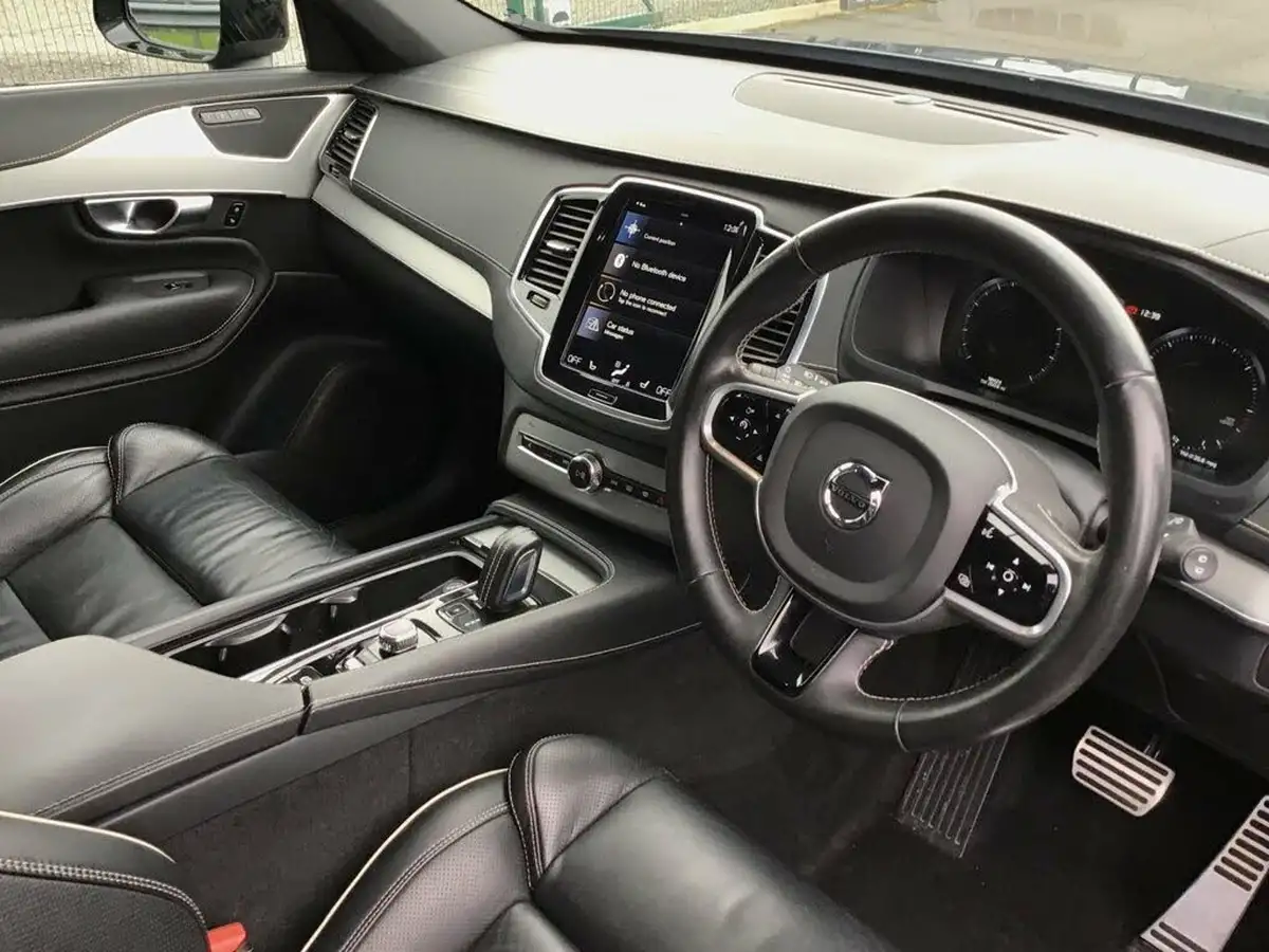 2020-volvo-xc90-20td-b5-r-design-big-8