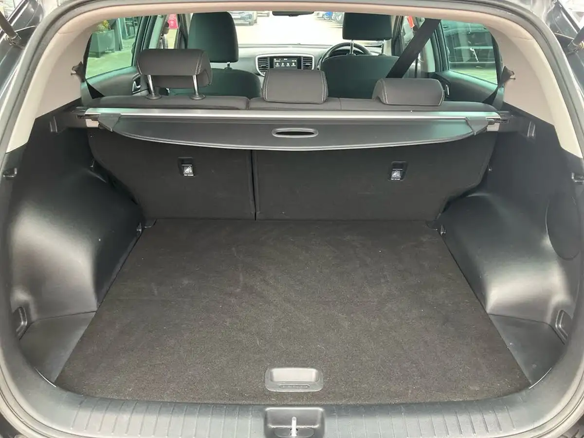 2019-kia-sportage-16-gdi-2-big-19