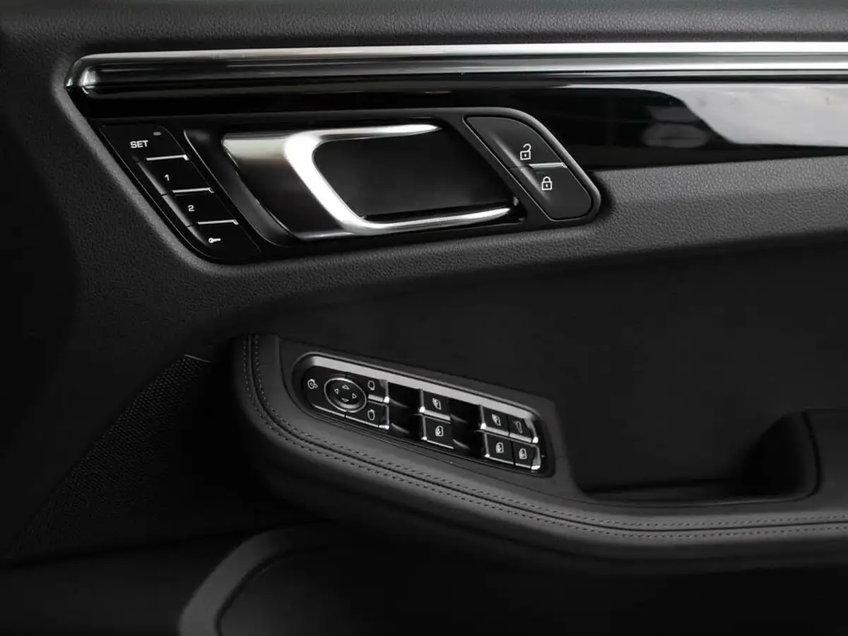 2025-porsche-macan-29-v6-s-big-49