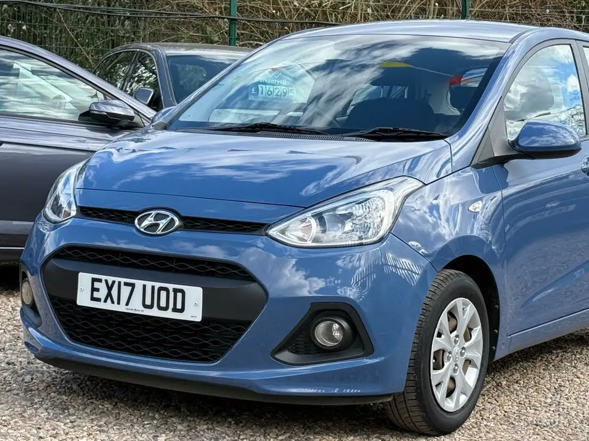 2017-hyundai-i10-12-se-big-22