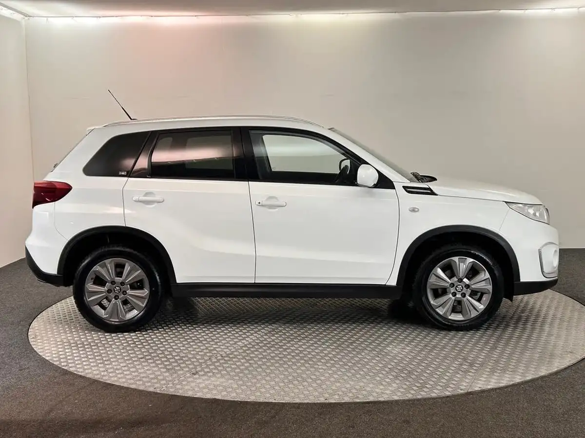 2018-suzuki-vitara-10-boosterjet-sz-t-allgrip-big-2