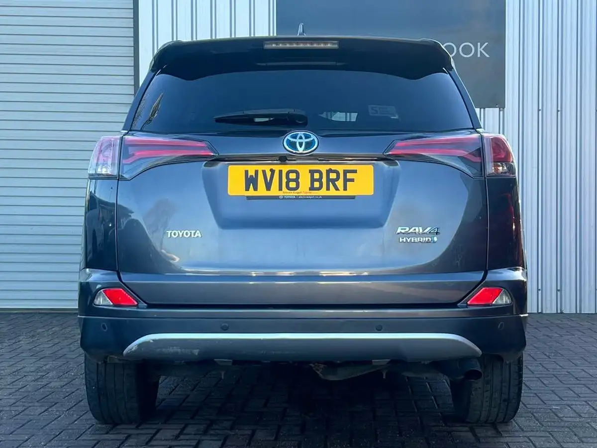 2018-toyota-rav4-25-vvt-i-icon-tech-big-2