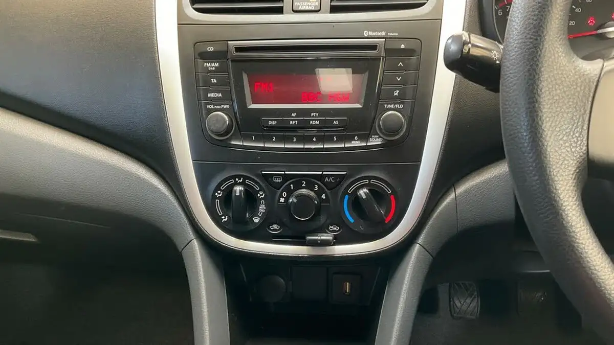 2016-suzuki-celerio-10-sz3-big-4