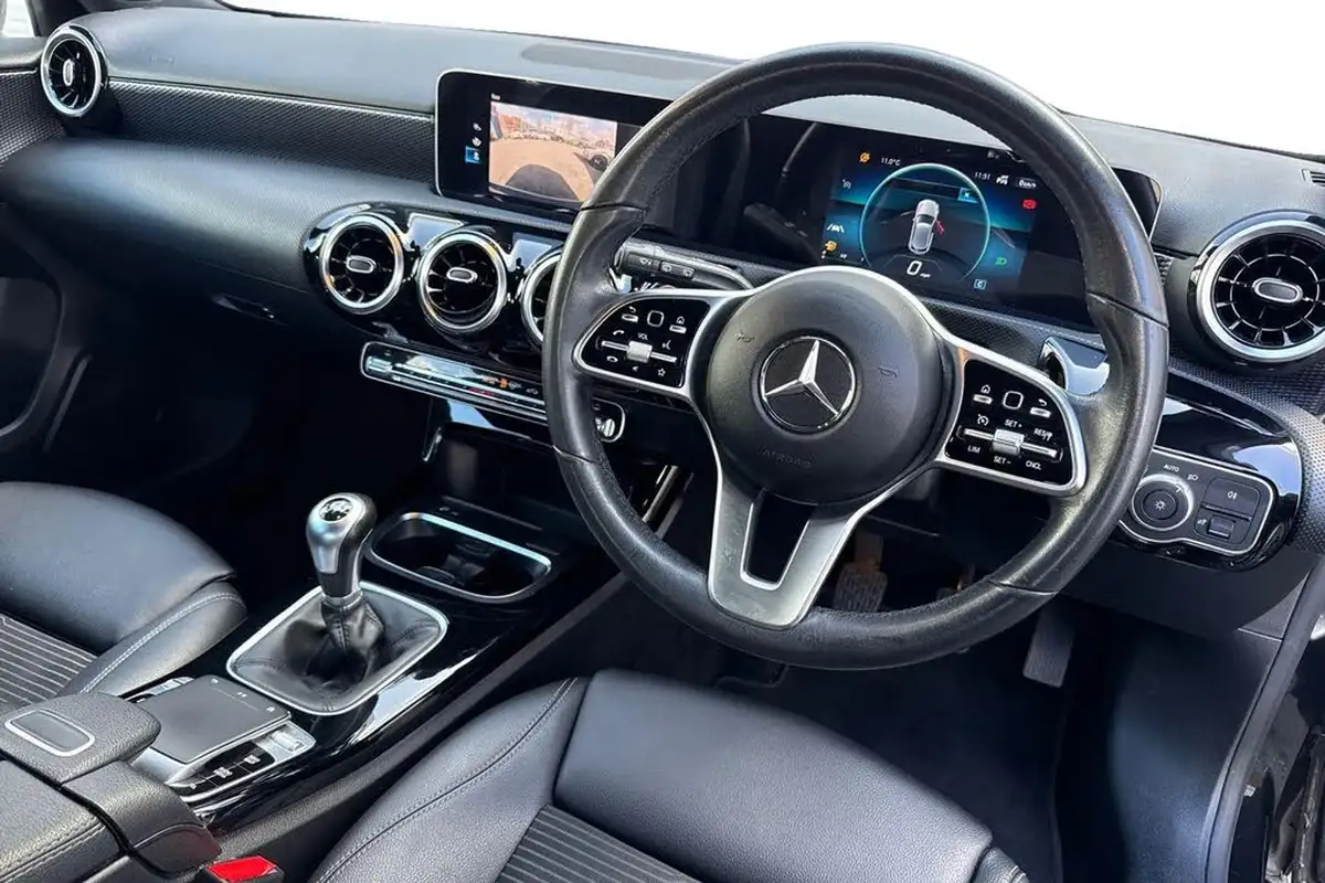 2019-mercedes-benz-a-class-13-a180-sport-executive-hatchback-5d-1332cc-7g-dct-big-7