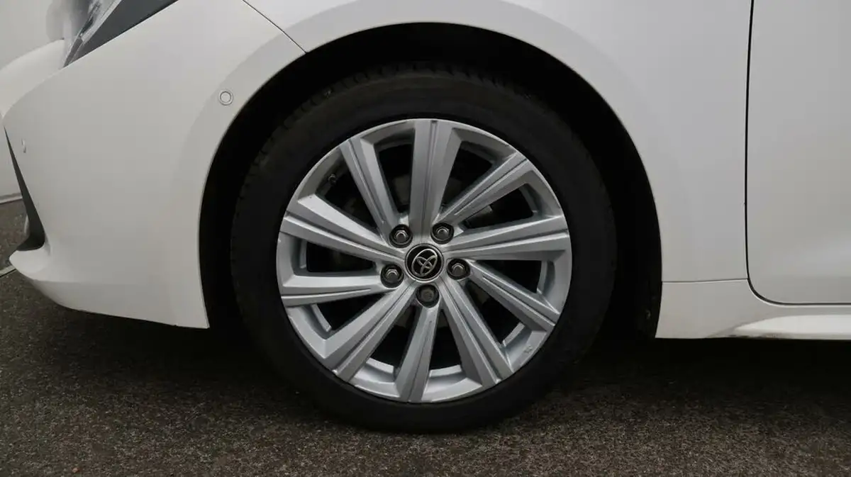2021-toyota-corolla-18-vvt-i-design-trk-hatchback-5d-big-18