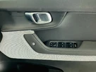2020-polestar-polestar-2-e-ps2-small-12