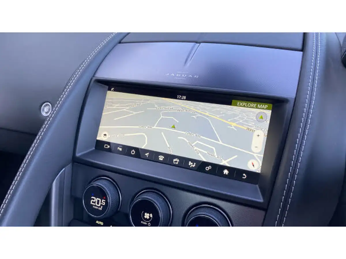 2021-jaguar-f-type-20-i4-convertible-big-10