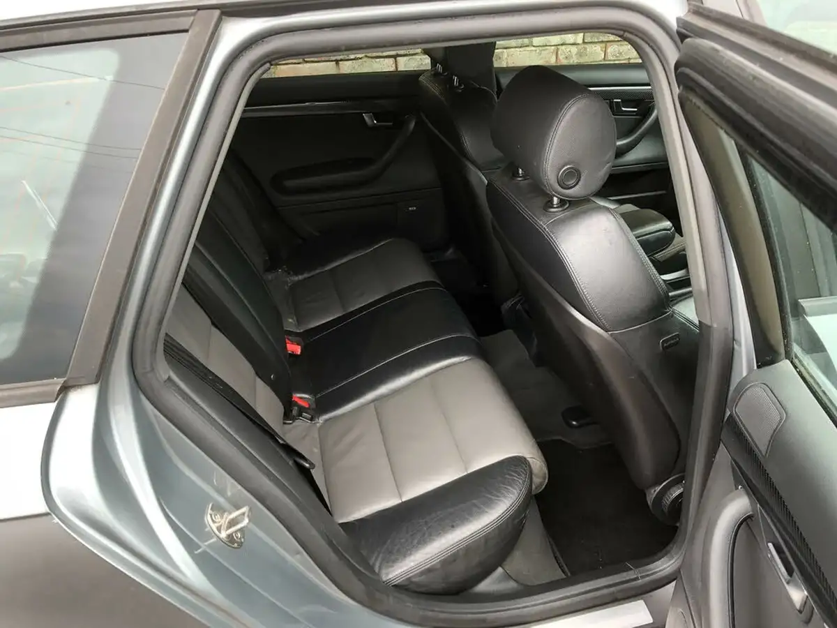 2007-audi-a4-avant-20-s-line-fsi-special-edition-big-16