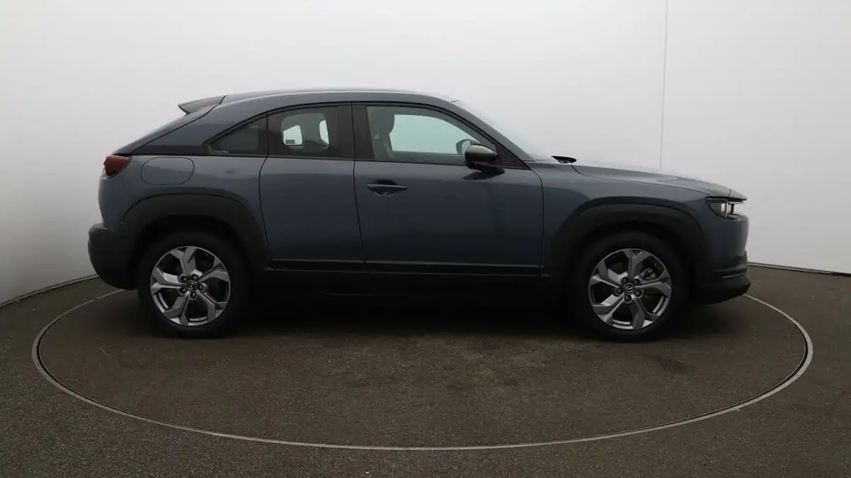 2021-mazda-mx-30-e-se-l-lux-big-42