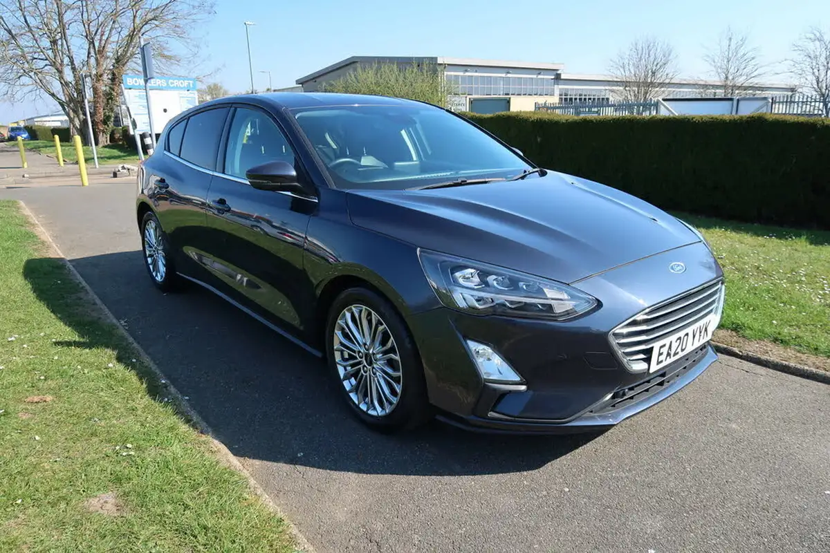 2020-ford-focus-10t-titanium-x-edition-125ps-hybrid-mhev-hatchback-big-2
