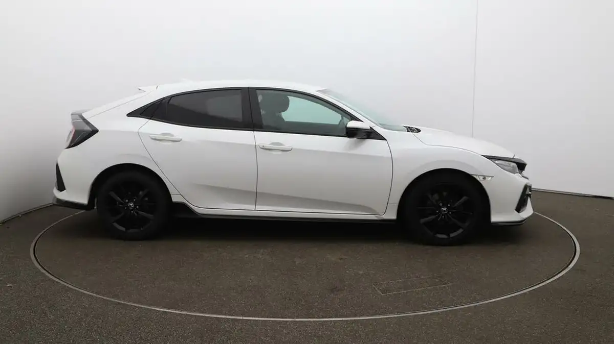2021-honda-civic-15-vtec-turbo-sport-ss-big-40