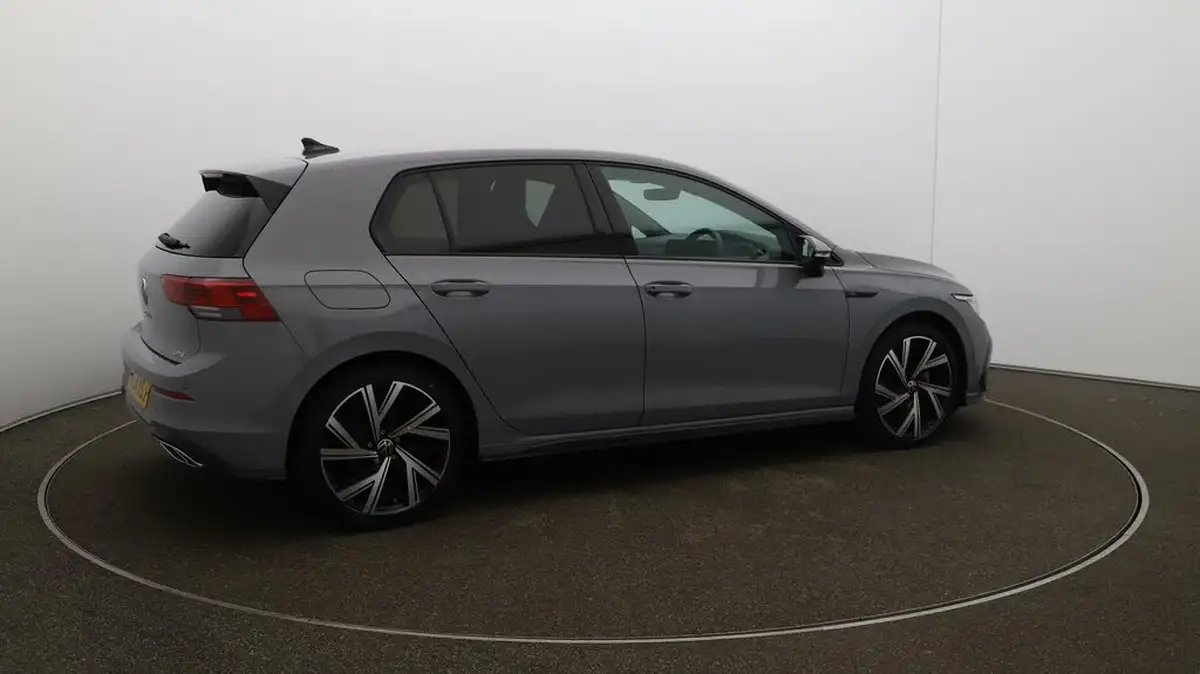 2024-volkswagen-golf-15-etsi-r-line-evo-hatchback-big-45