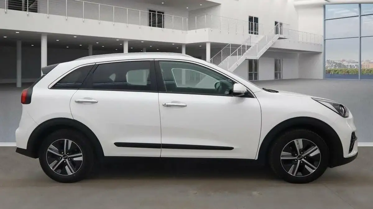2020-kia-niro-16-gdi-2-big-8