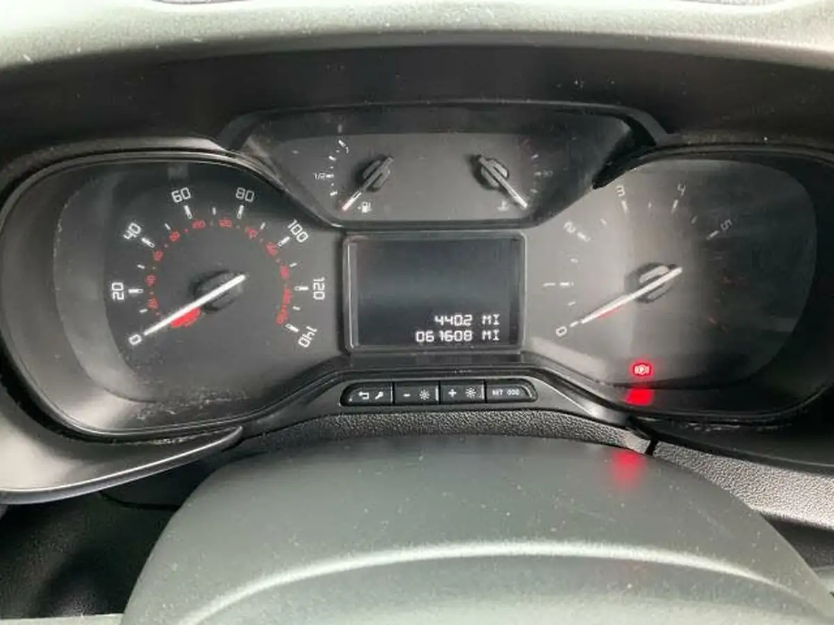 2020-citroen-berlingo-15bluehdi-1000-enterprise-100pseu6dt-e-ss-panel-big-14