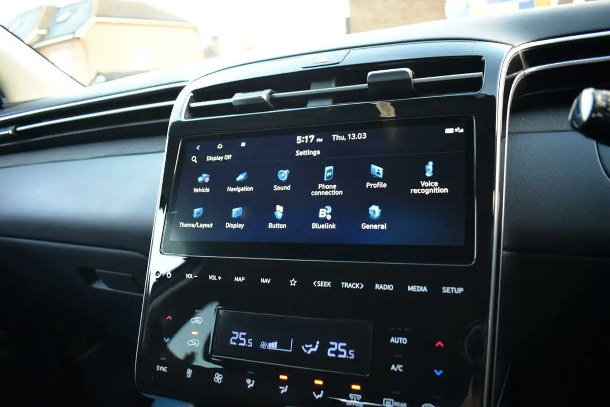 2022-hyundai-tucson-16-t-gdi-se-connect-150ps-48-volt-mhev-dct-big-13